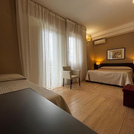 シラクーサ ラ メゾン デ レーヴ Bed & Breakfast エクステリア 写真